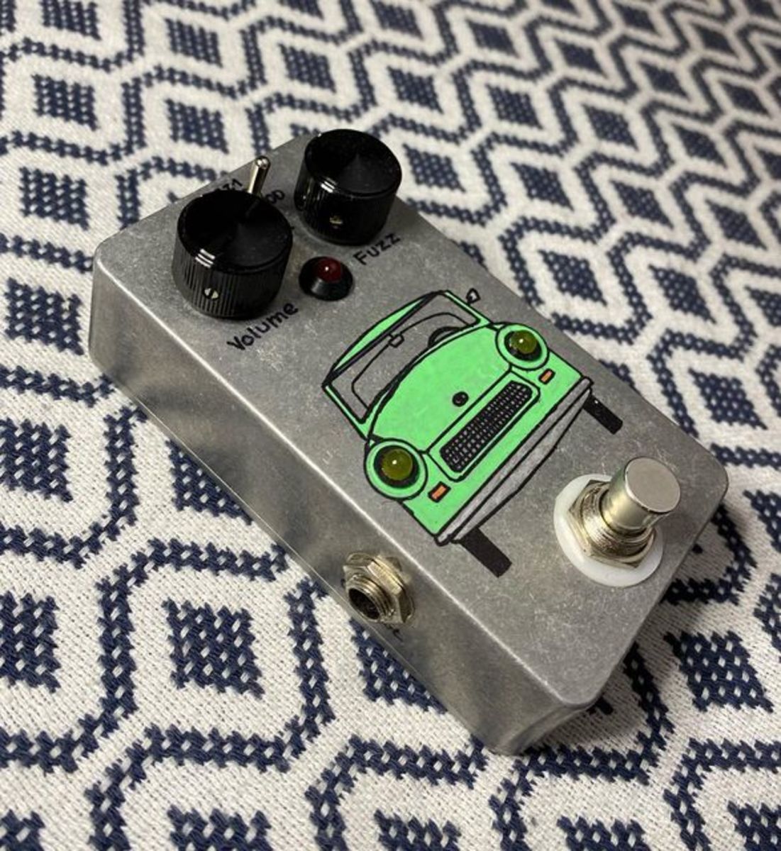 Music Gear Setup by thepedalarchitect featuring Dead Astronaut FX X-Fuzz II
