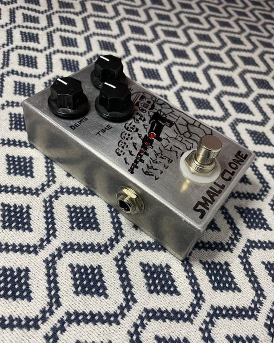 Music Gear Setup by thepedalarchitect featuring MEK Small Clone Chorus
