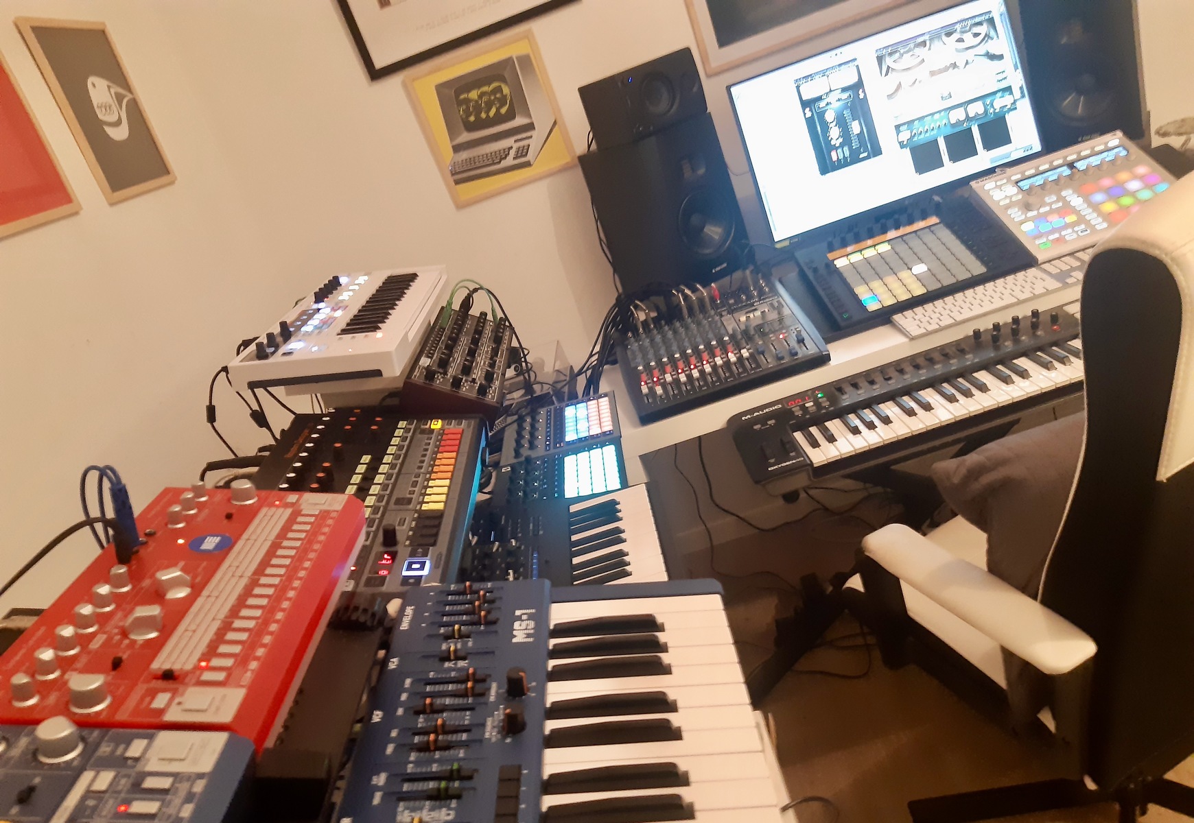 commuter's music gear photo