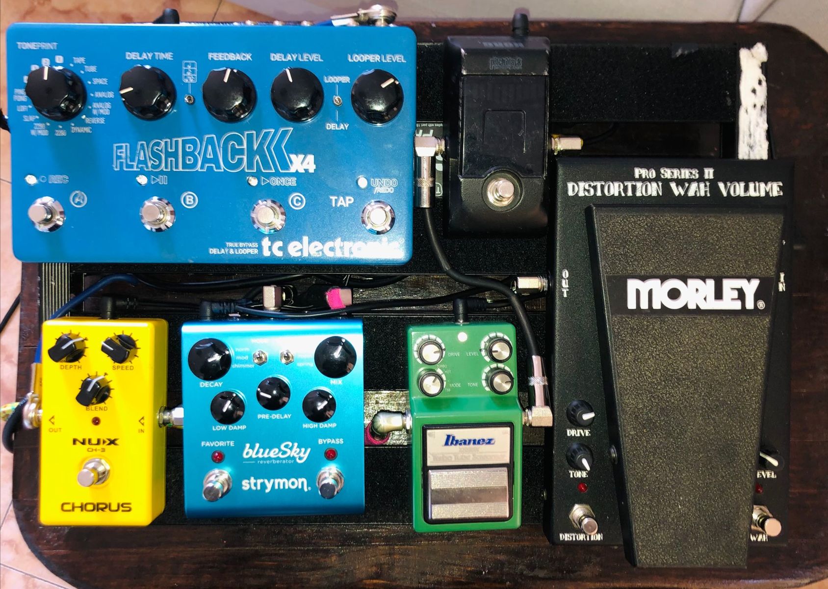 Pedalboard by agallego007 featuring TC Electronic Flashback X4 Delay, Strymon blueSky Reverberator, and Ibanez TS9DX Turbo Tube Screamer and 2 more pieces of gear