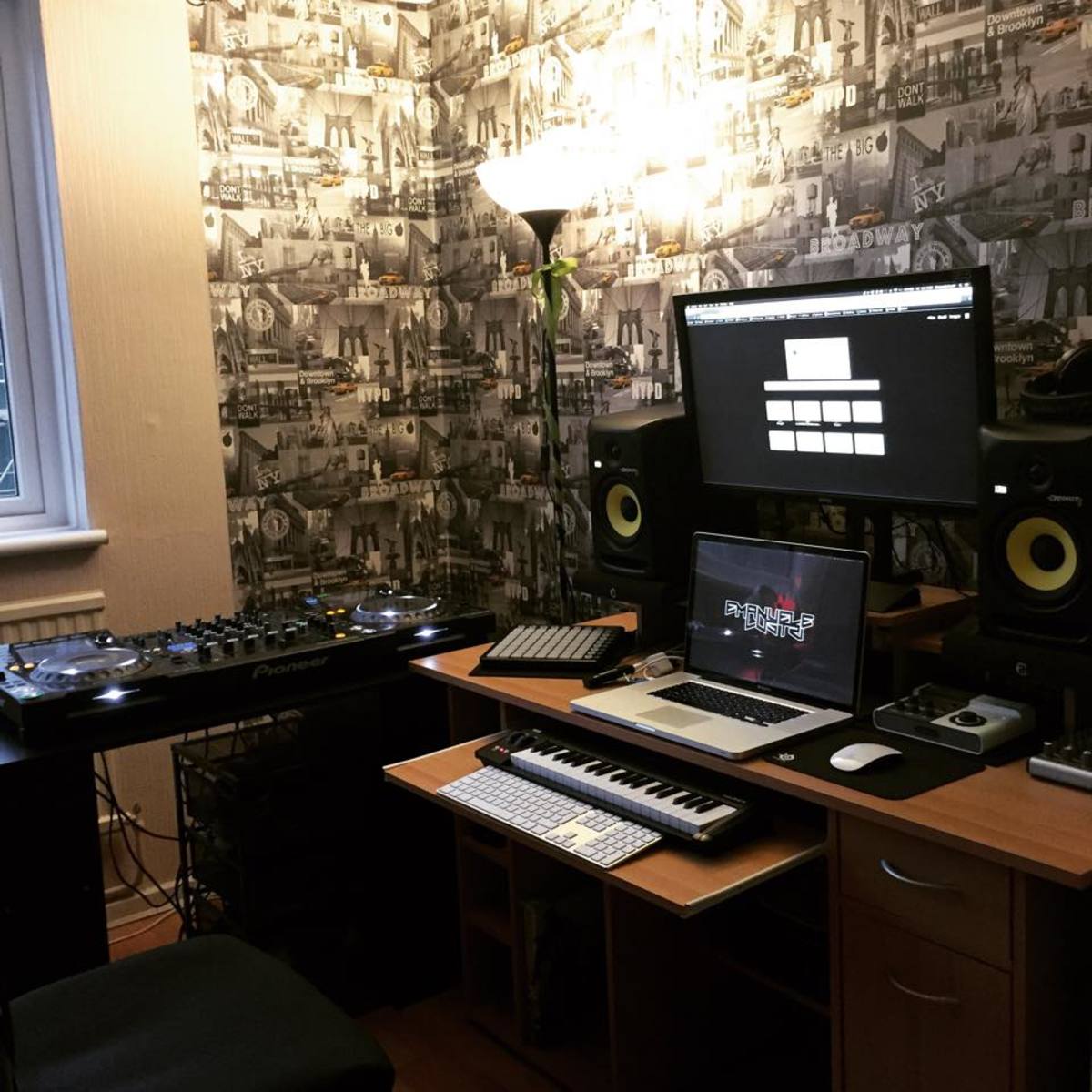 emanuelelustri's music gear photo