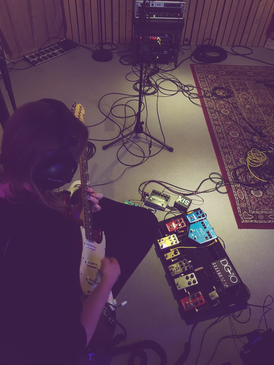 Metal Pedalboard by velvetsway_marleen featuring TC Electronic Sub 'N' Up Octaver, Visual Sound H2O, and JHS Moonshine V2 and 5 more pieces of gear