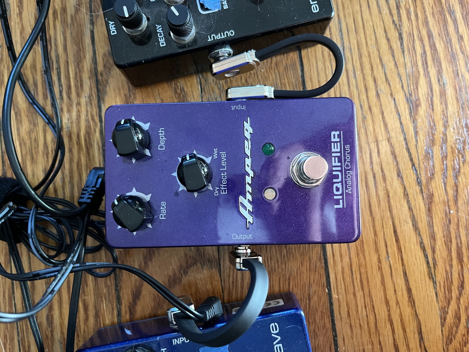Pedalboard by chris_gamba featuring Ampeg Liquifier Analog Chorus Pedal