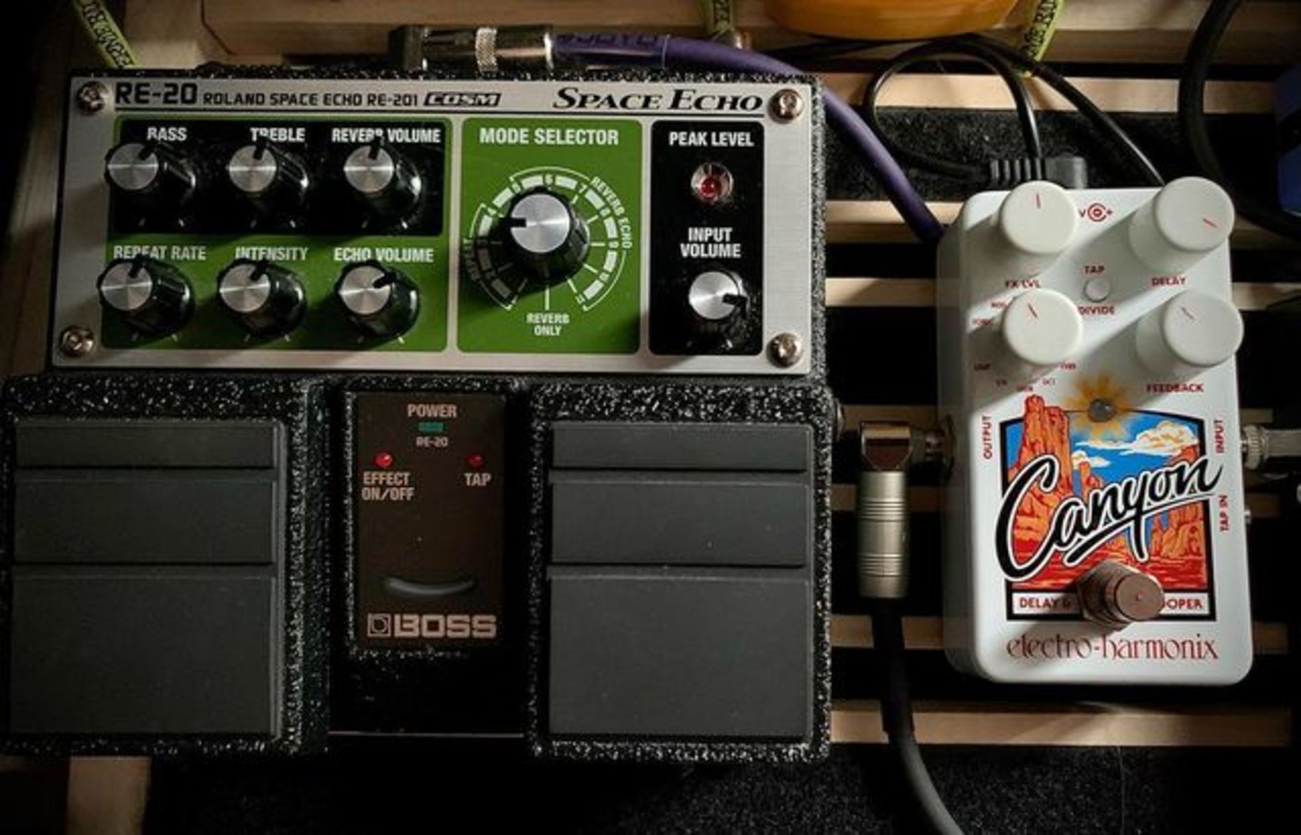 Boss Pedalboard by r3nn3v0x featuring Boss RE-20 Space Echo and Electro-Harmonix Canyon Delay & Looper