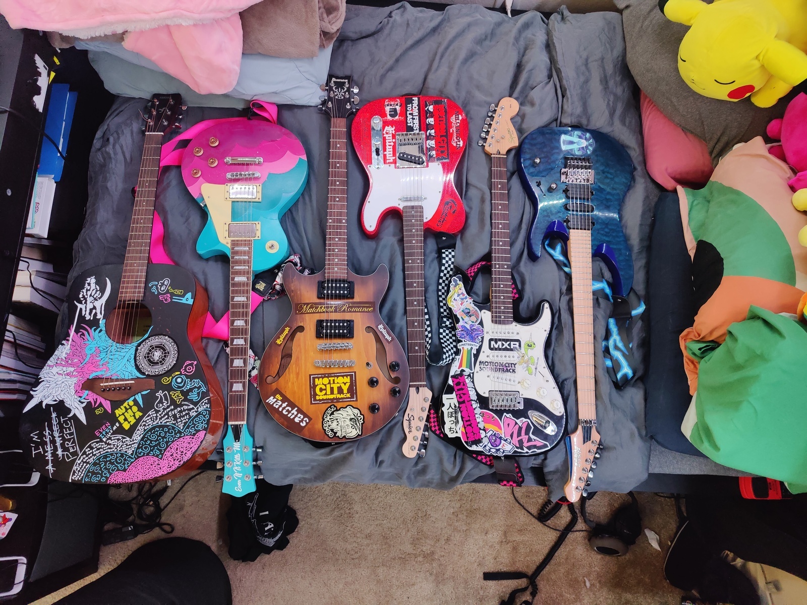 Music Gear Setup by enderssb featuring Yamaha FG800M, Ibanez Artcore AS73, and Squier FSR Bullet Telecaster Limited Edition and 2 more pieces of gear
