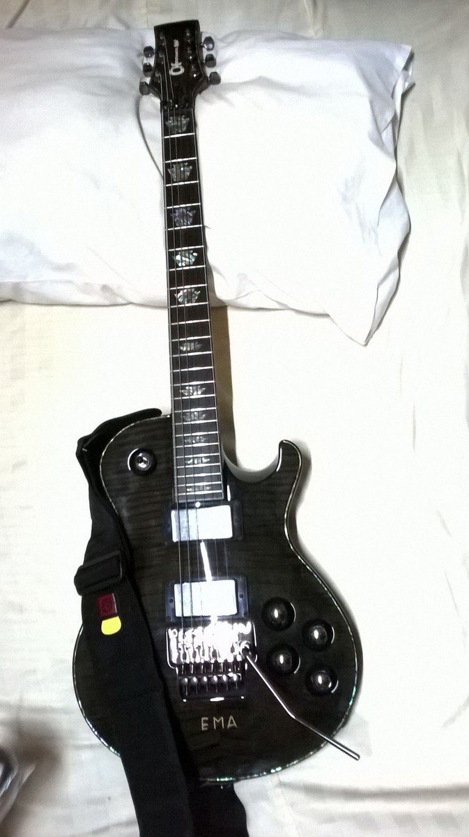 ashiba's music gear photo