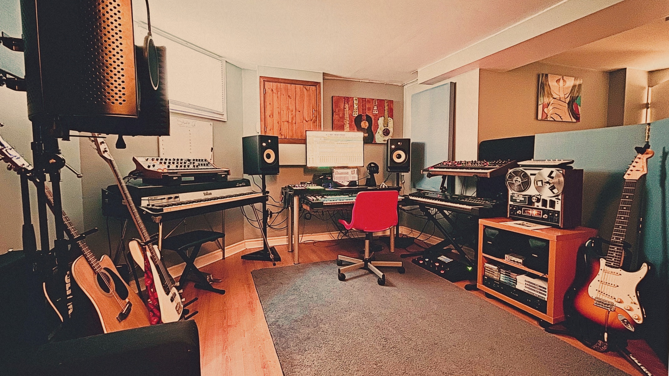 Electronic Studio Setup by qlyde featuring Fender Rhodes Mark I Stage 73 (1969-1975), Moog Subsequent 37, and Sequential Prophet-6 and 15 more pieces of gear