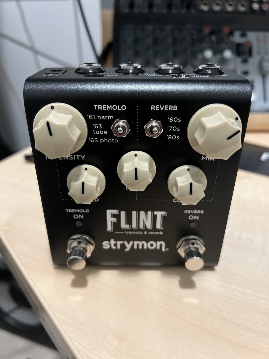 Country Pedalboard by trevor_heide featuring Strymon Flint