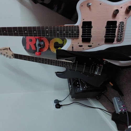 Fender Hammertone Fuzz Pedal - What To Know & Where To Buy