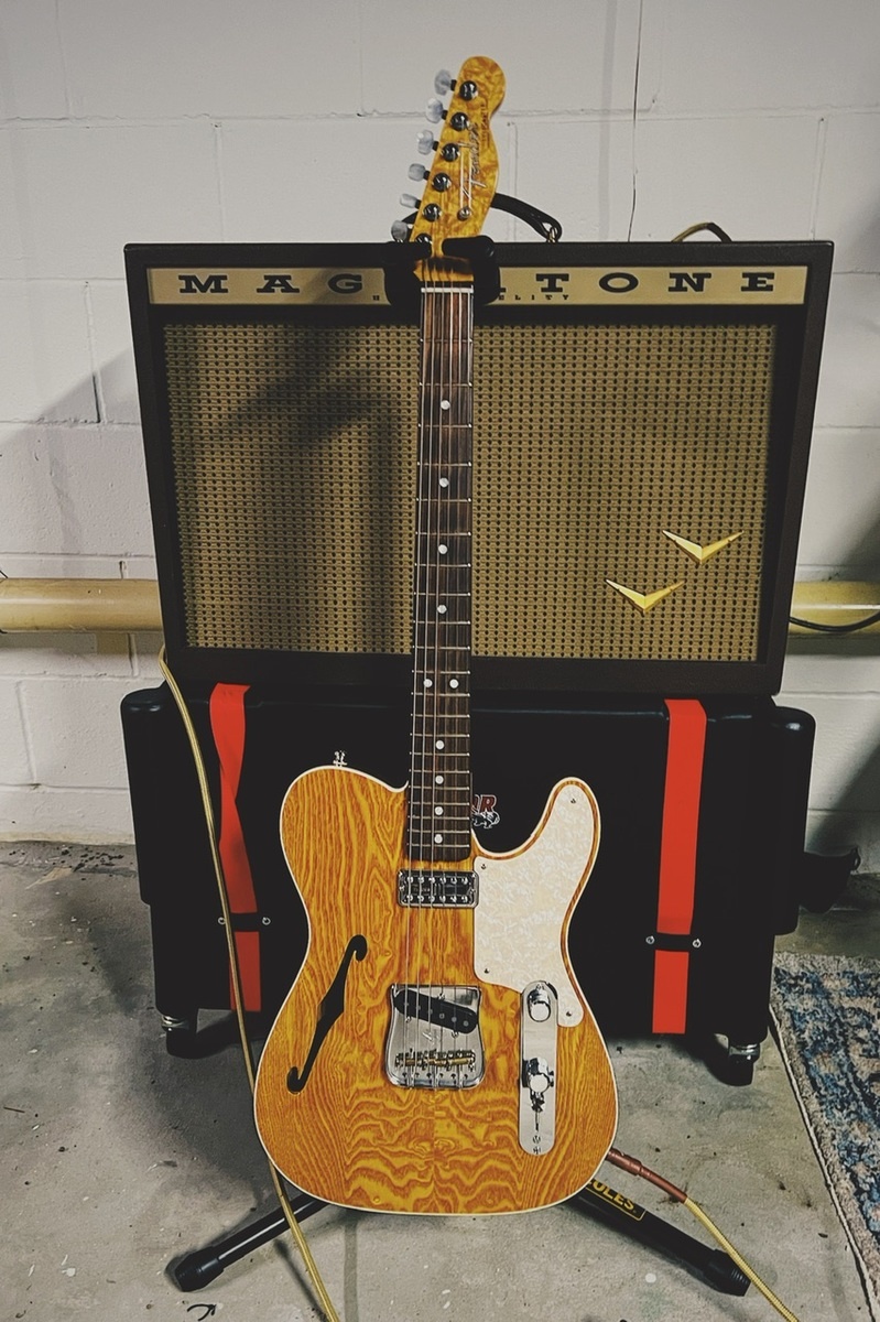 Country Amp Rig by lance_vantine featuring Magnatone Stereo Twilighter and Fender Custom Shop Thinline Telecaster