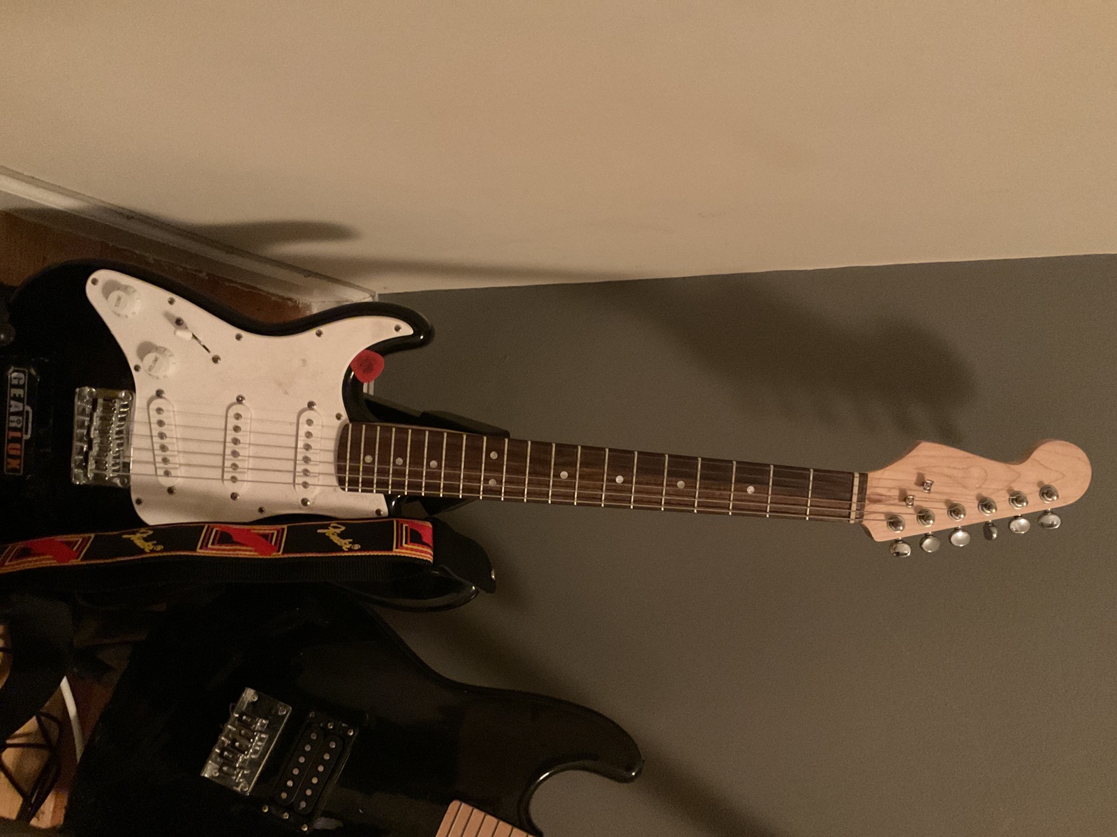 leob's music gear photo