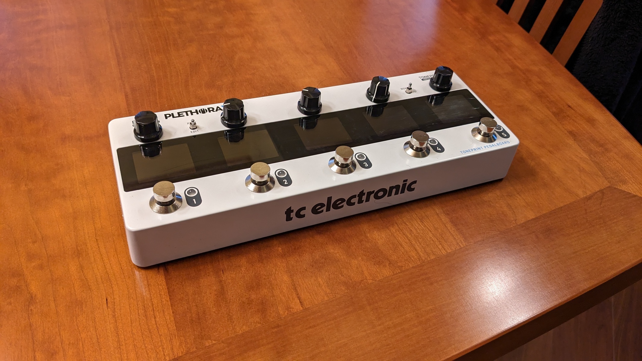 Music Gear Setup by kylebenes featuring TC Electronic Plethora X5 Multi-Effects Pedal