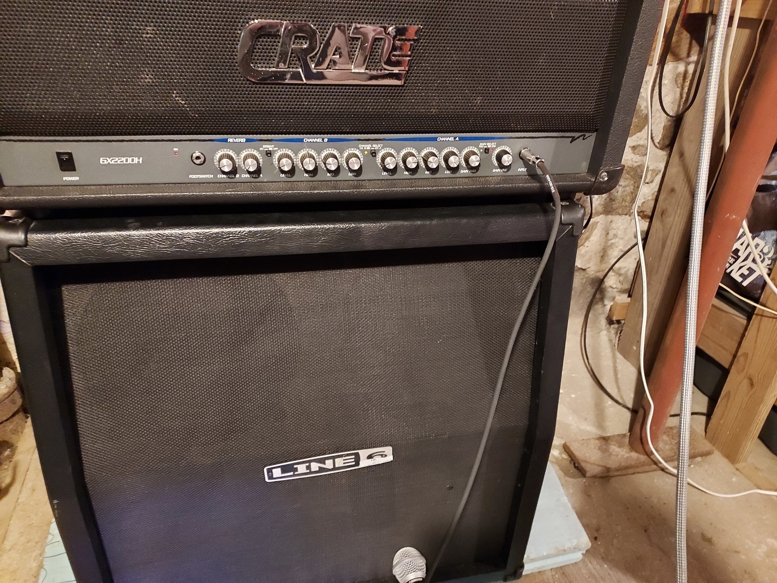 Pedalboard by nickbruce29 featuring Crate GX-2200h, Shure SM57, and Line 6 Spider Valve 412VS 240W 4x12 Guitar Speaker Cabinet Slant