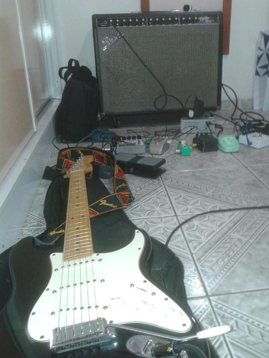 customskates's music gear photo