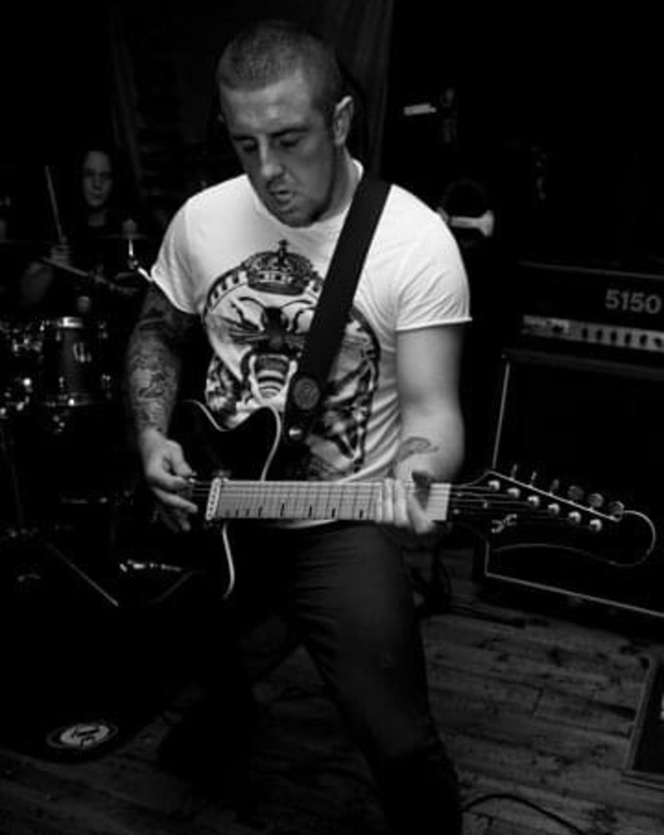 Music Gear Setup by beddau featuring First Act CE 220 Sheena