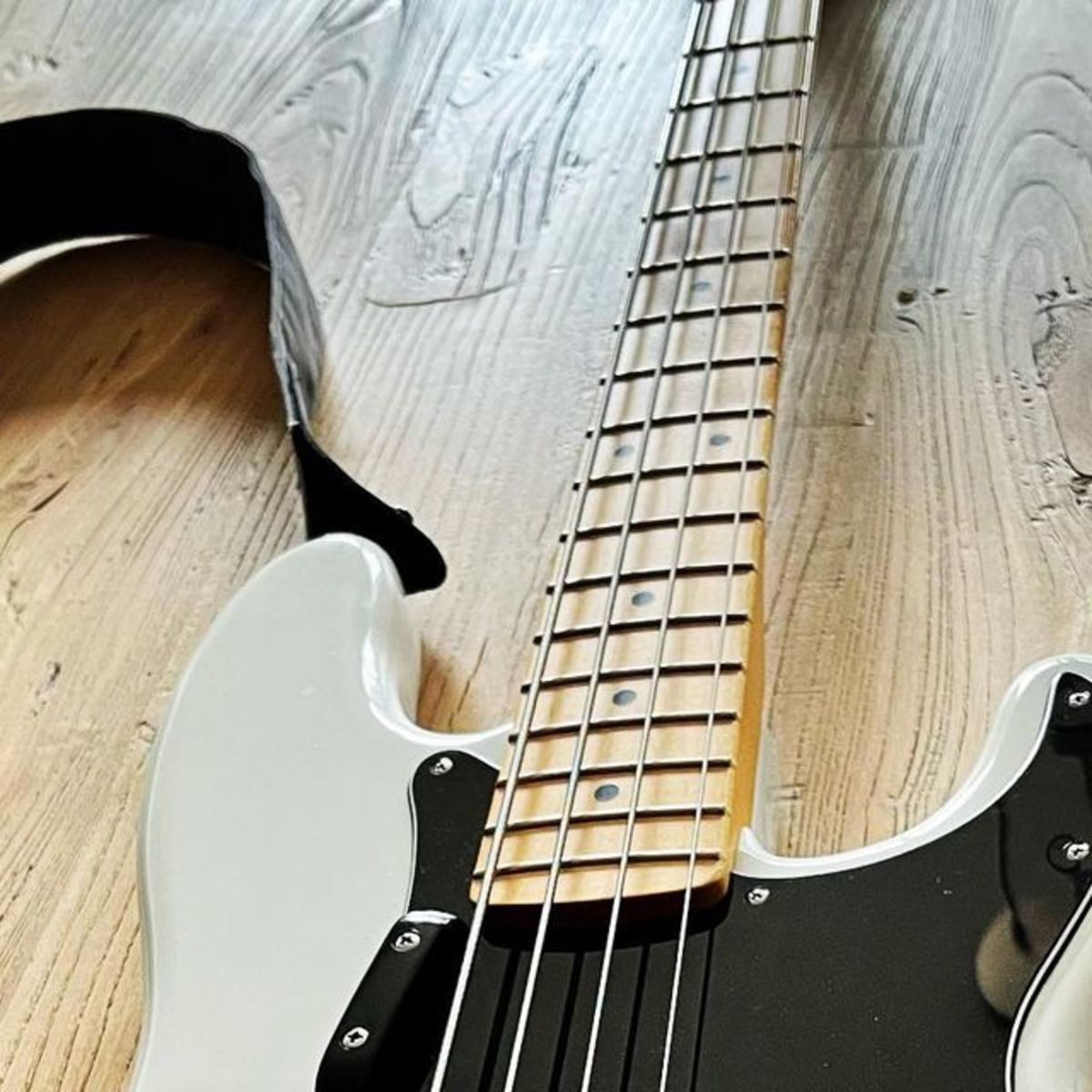 areino's music gear photo