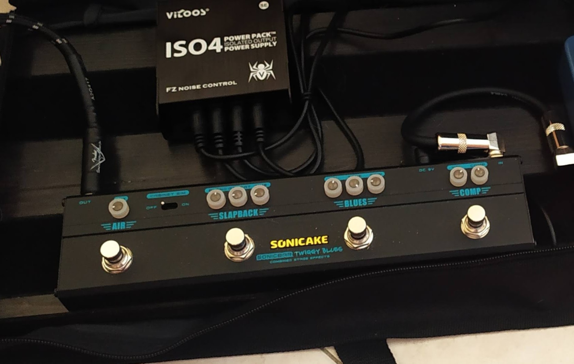 Pedalboard by dusko featuring Sonicake Twiggy Blues