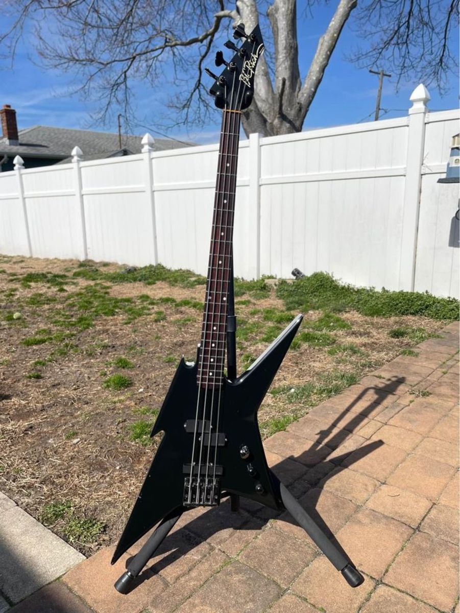 ian_strickland's music gear photo