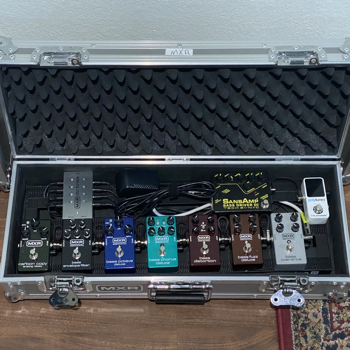 Metal Pedalboard by brian_ramirez featuring MXR M85 Bass Distortion, MXR M84 Bass Fuzz Deluxe, and MXR M-83 Bass Chorus Deluxe and 7 more pieces of gear