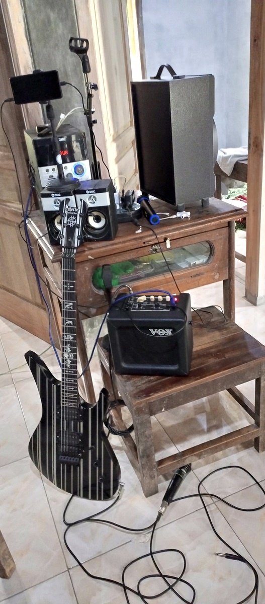 faiz_has's music gear photo