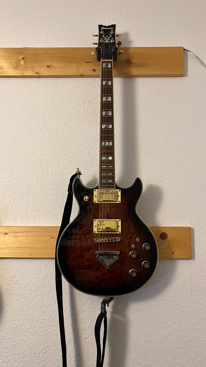 Music Gear Setup by leo_mansfeld featuring Ibanez AR325QA