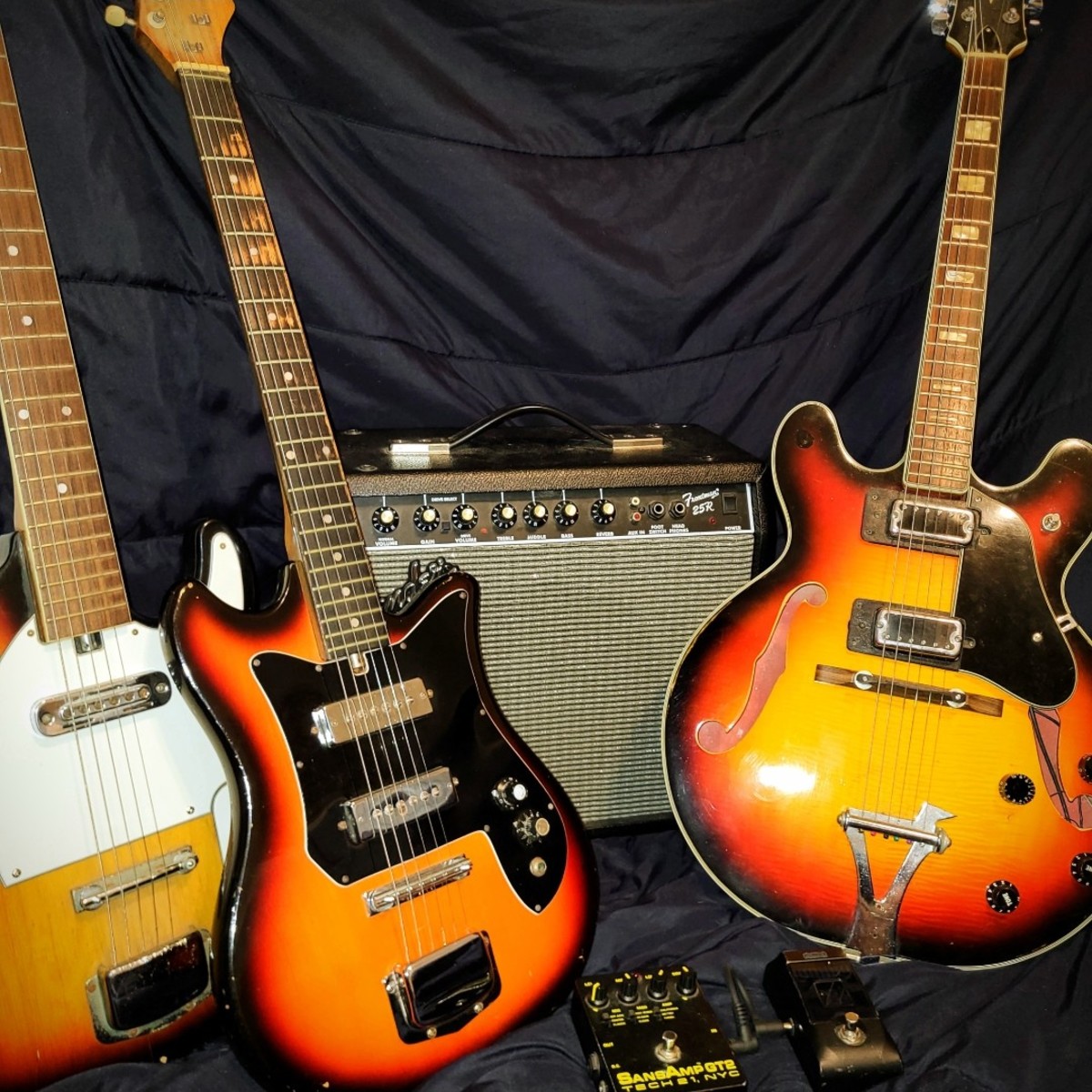 Amp Rig by smashing_revolver featuring Harmony H-802, Tech 21 SansAmp GT2, and Fender Frontman 25R and 1 more piece of gear