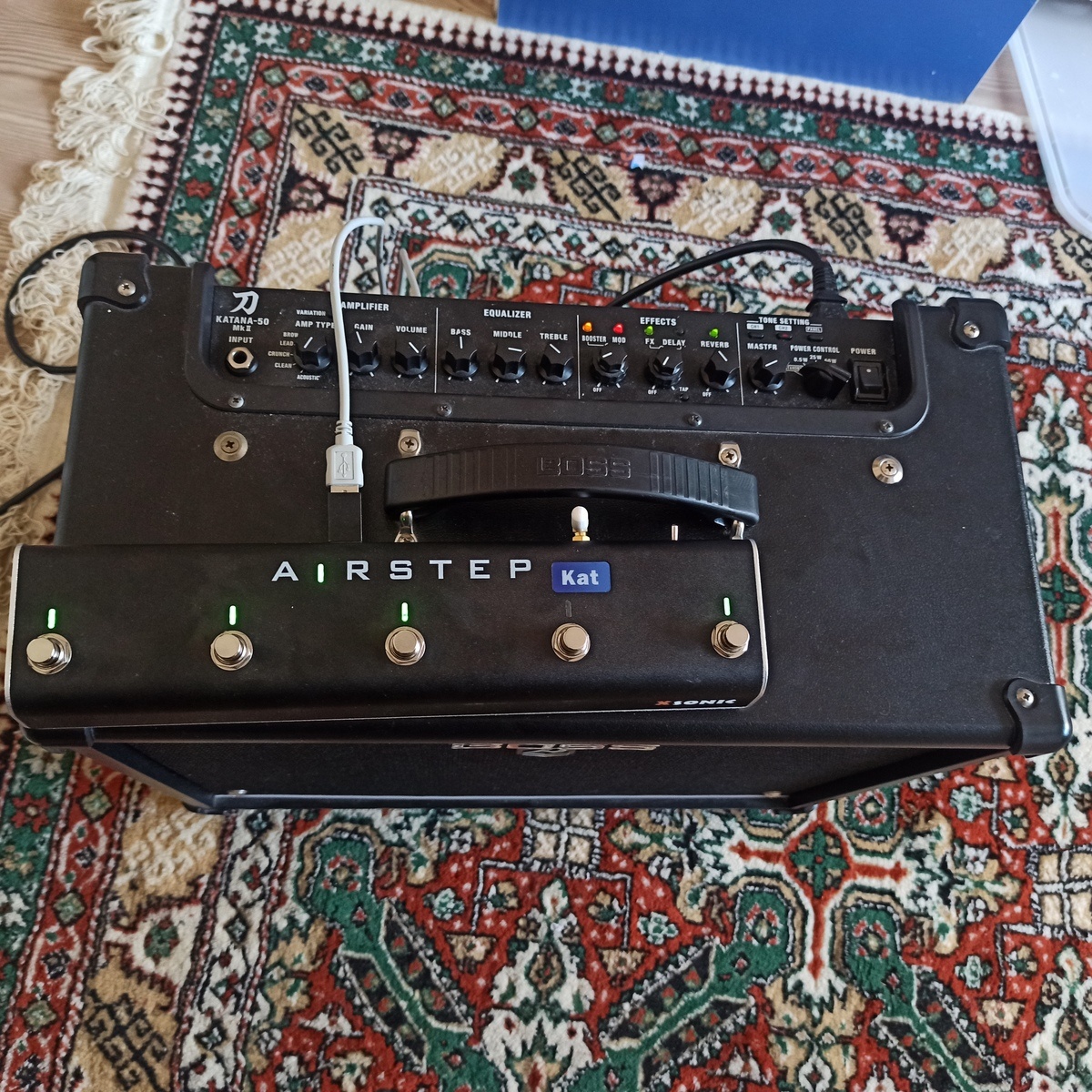 Boss Pedalboard by hakanbaysal featuring Boss Katana 50 MKII and XSONIC AIRSTEP Kat Edition