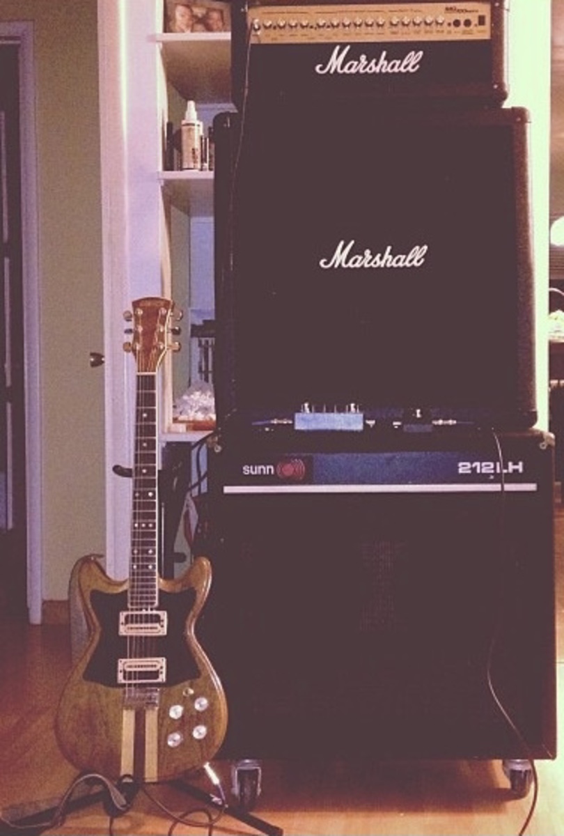 Marshall Amp Rig by cornfed94 featuring Marshall MG Series 100HDFX Head, Marshall MG Cab, and Gretsch 7628 Committee and 2 more pieces of gear