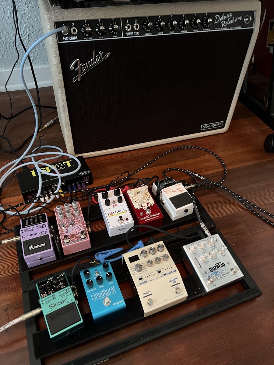 Boss Pedalboard by rocke031 featuring Boss DC-2W Dimension C Waza Craft, Old Blood Noise Endeavors EXCESS V2 DISTORTING MODULATOR, and Mythos Pedals Positron Cascading Amplifier Distortion and 7 more pieces of gear