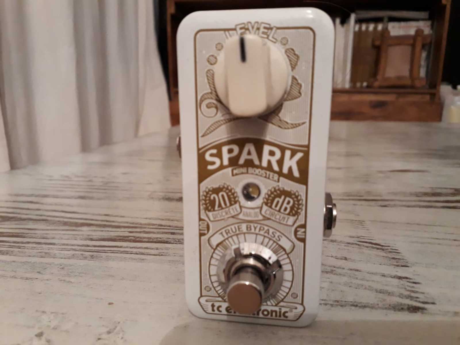 Metal Pedalboard by fede_kempff featuring TC Electronic Spark Mini Booster