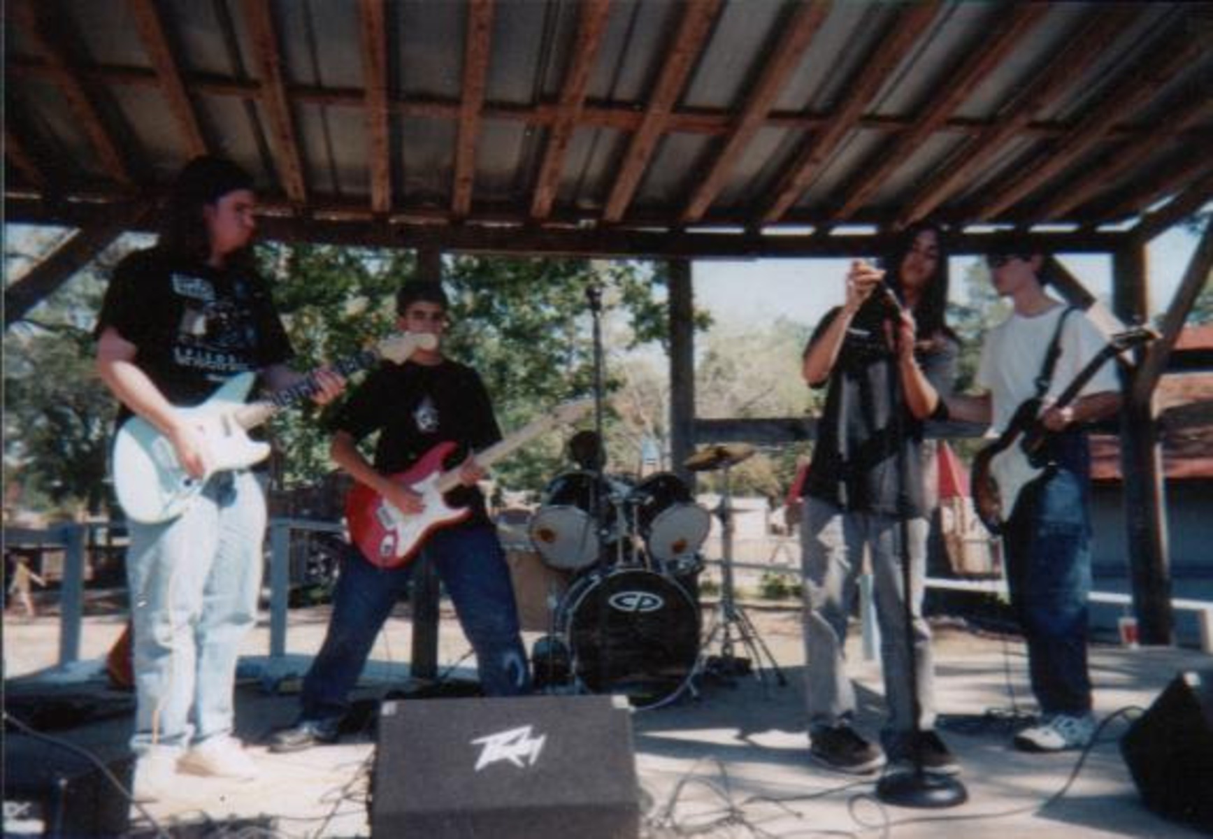 Live Rig by creepingnet featuring Fender Jag-Stang Electric Guitar, Kramer KS-400, and Fender American Standard Stratocaster and 3 more pieces of gear