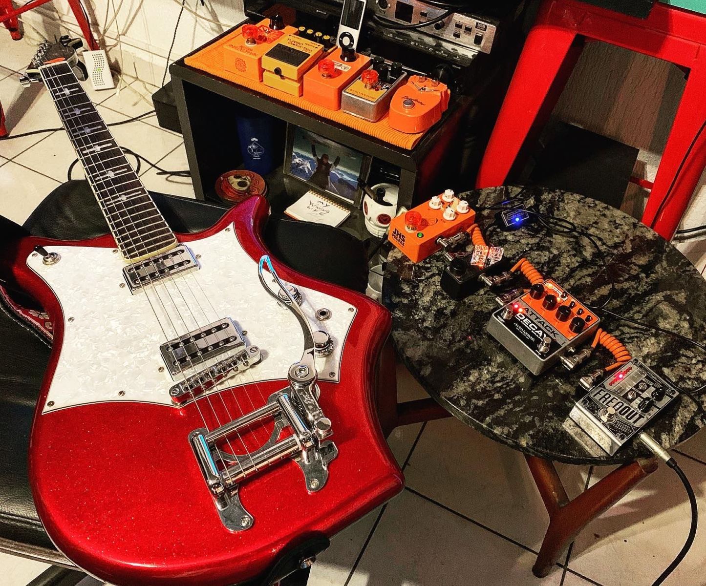 Pedalboard by andreberaldino featuring DigiTech FreqOut Natural Feedback Creator, Electro-Harmonix Attack Decay Tape Reverse Simulator, and Xotic SL Drive Chrome and 6 more pieces of gear