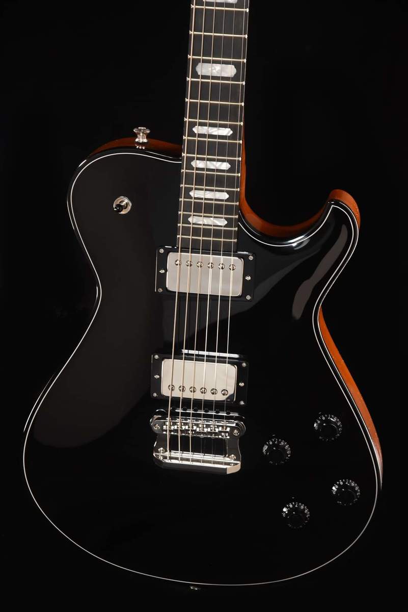 phyl's music gear photo