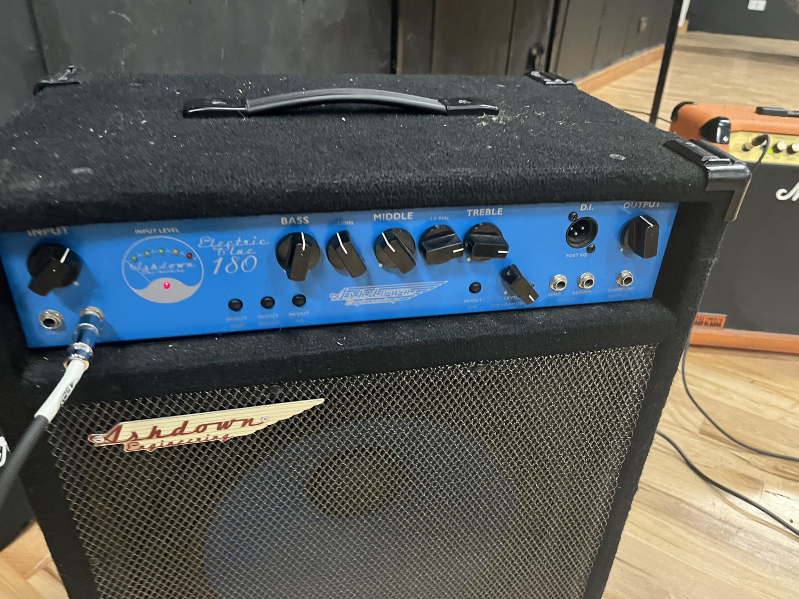 miles_hamer's music gear photo