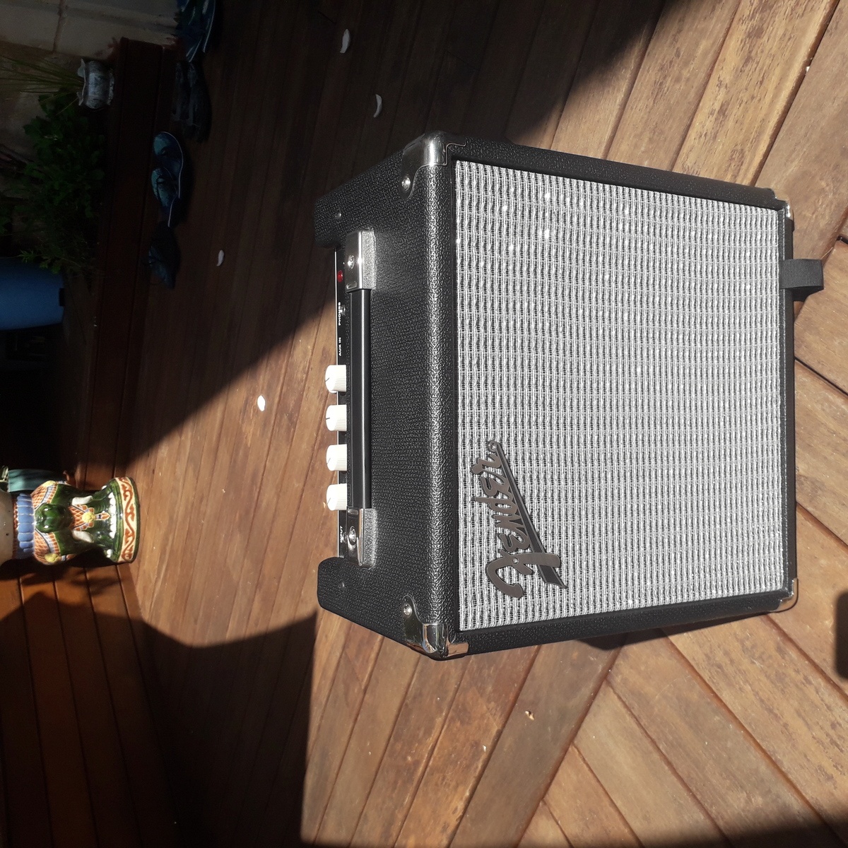 Amp Rig by xaffer featuring Fender Rumble 15 V3