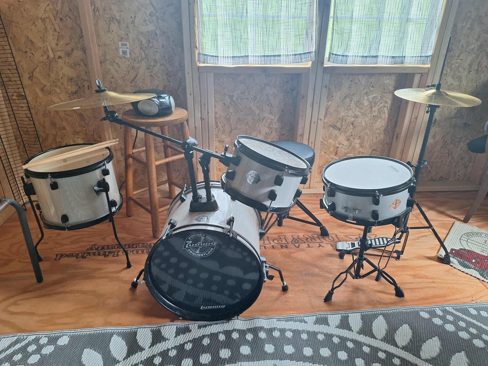 Drum Kit by lerxstfan featuring Ludwig LC178X016 Questlove Pocket Kit w/ Hardware & Cymbals