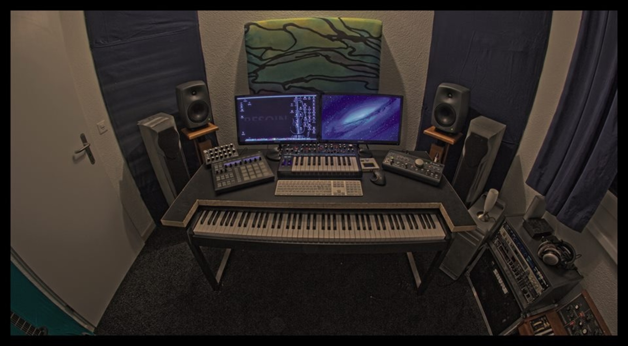 Electronic Synth Setup by midimal featuring Native Instruments Maschine, Novation Bass Station Keyboard, and Mackie Big Knob Studio Command System and 3 more pieces of gear