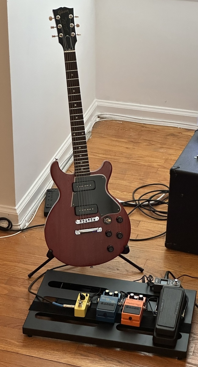 Pedalboard by amacchi featuring Gibson Les Paul Faded Special Double Cutaway, Boss BD-2 Blues Driver, and Dunlop GCB-95 Cry Baby and 3 more pieces of gear