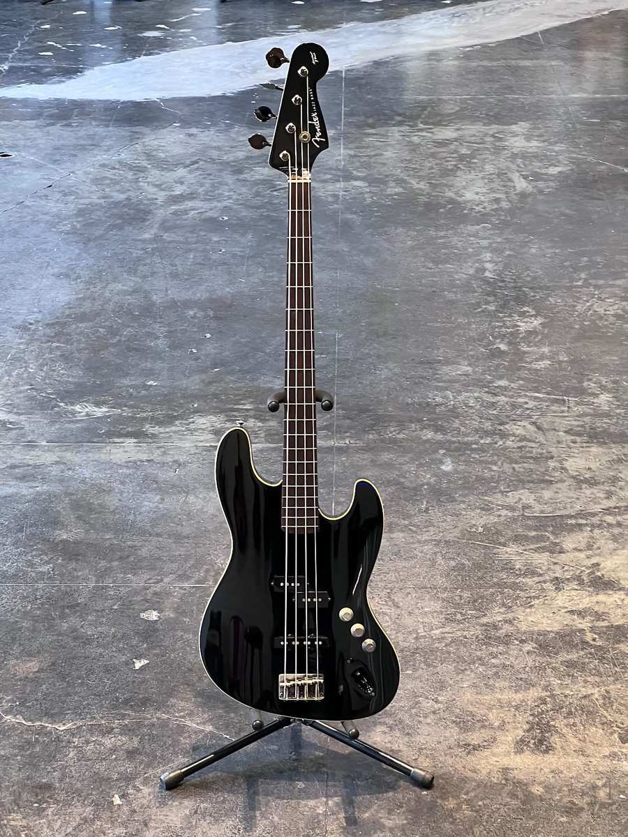 Metal Music Gear Setup by amacchi featuring Fender Aerodyne Jazz Bass