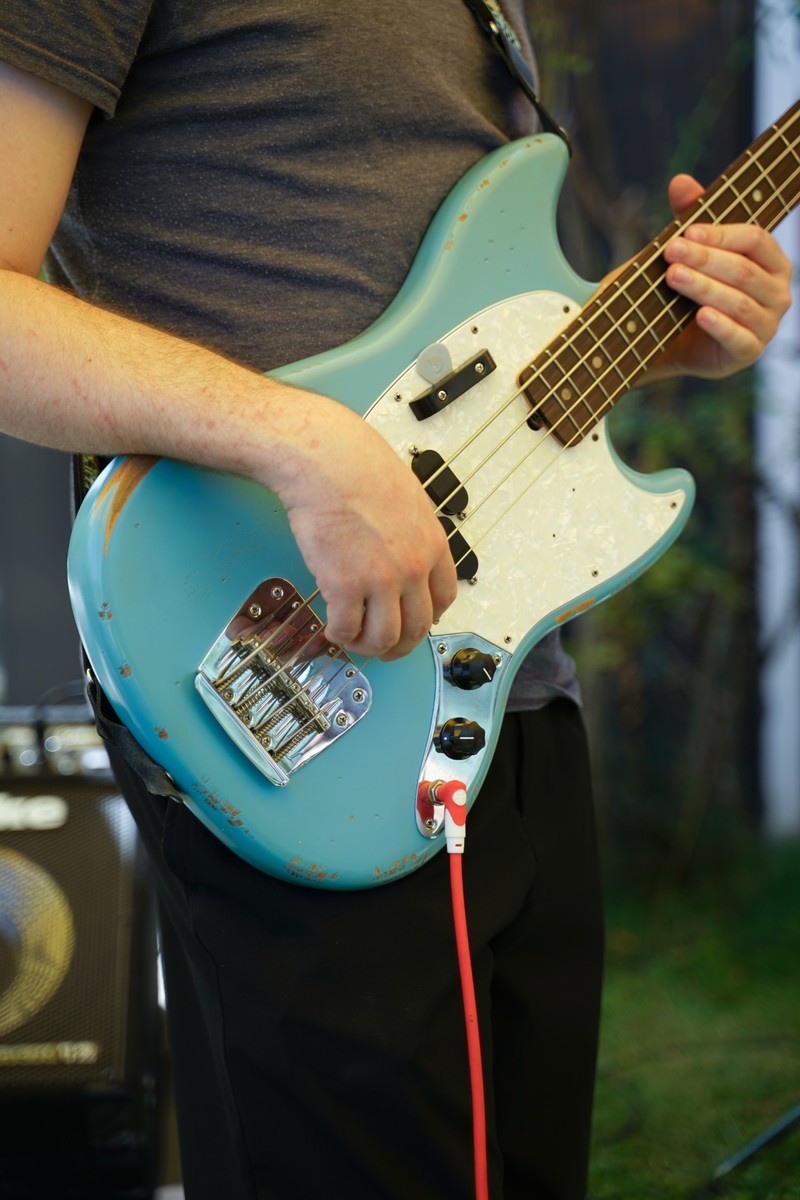 Country Music Gear Setup by ilhnync featuring Fender Justin Meldal-Johnsen Signature Mustang Bass