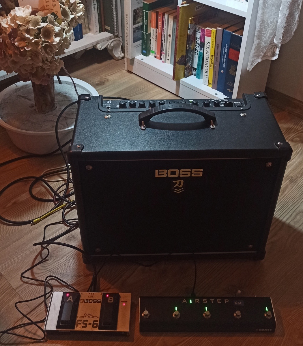 Boss Pedalboard by hakanbaysal featuring Boss Katana 50 MKII, XSONIC AIRSTEP Kat Edition, and Boss FS-6 Dual Foot Switch