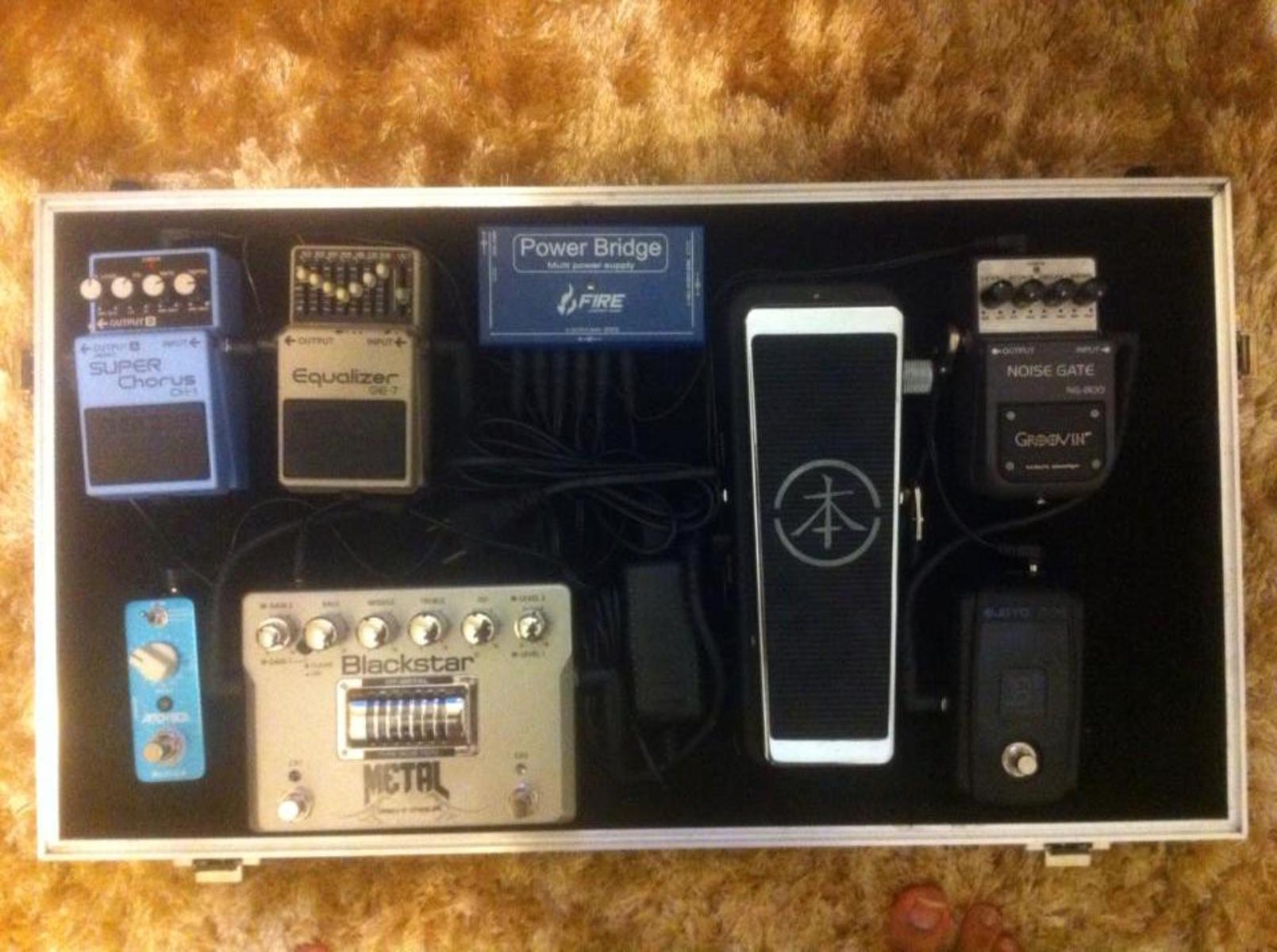 Boss Music Gear Setup by pauloegarcia featuring Boss CH-1 Super Chorus, Boss GE-7 Graphic Equalizer, and Blackstar HT-METAL Pure Valve Filth