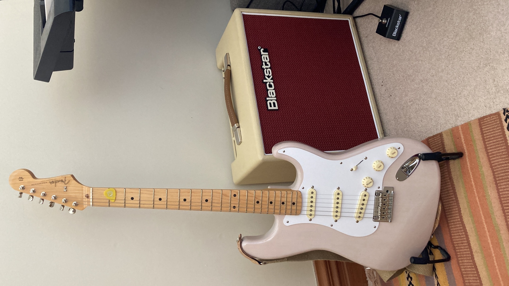 Fender Amp Rig by captainpossum featuring Blackstar Studio 10 6L6 and Fender MIJ Stratocaster