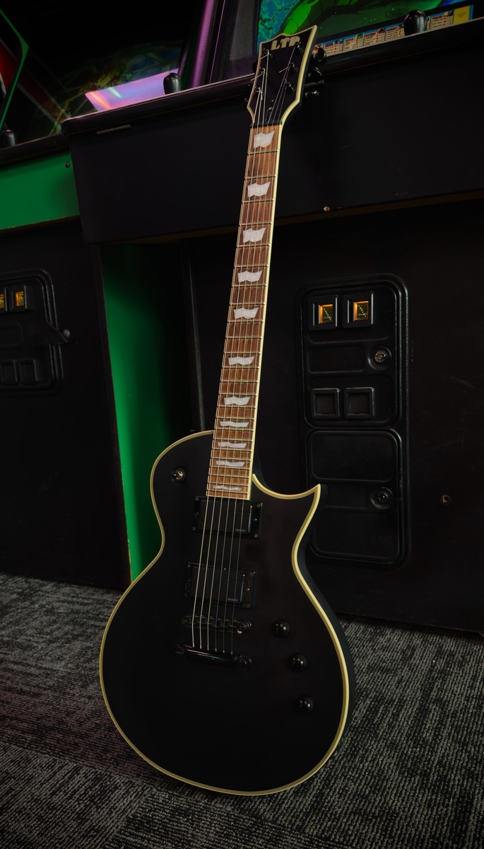 Music Gear Setup by manicmitchie featuring LTD EC-401B