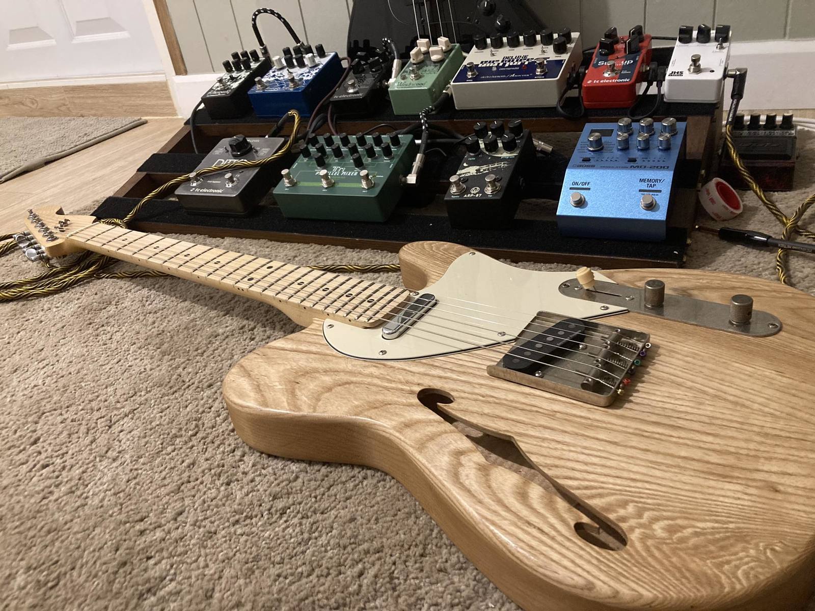 Metal Pedalboard by koonwisessombat featuring Seymour Duncan STR-3 Quarter Pound Tele, Seymour Duncan STL-1 VINTAGE '54™ TELE - BRIDGE, and EarthQuaker Devices Avalanche Run V2 and 11 more pieces of gear