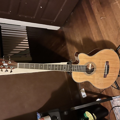 楽器 IBANEZ AEB10E-NT Ibanez AEB10E Acoustic-Electric Bass Guitar With Onboard Tuner