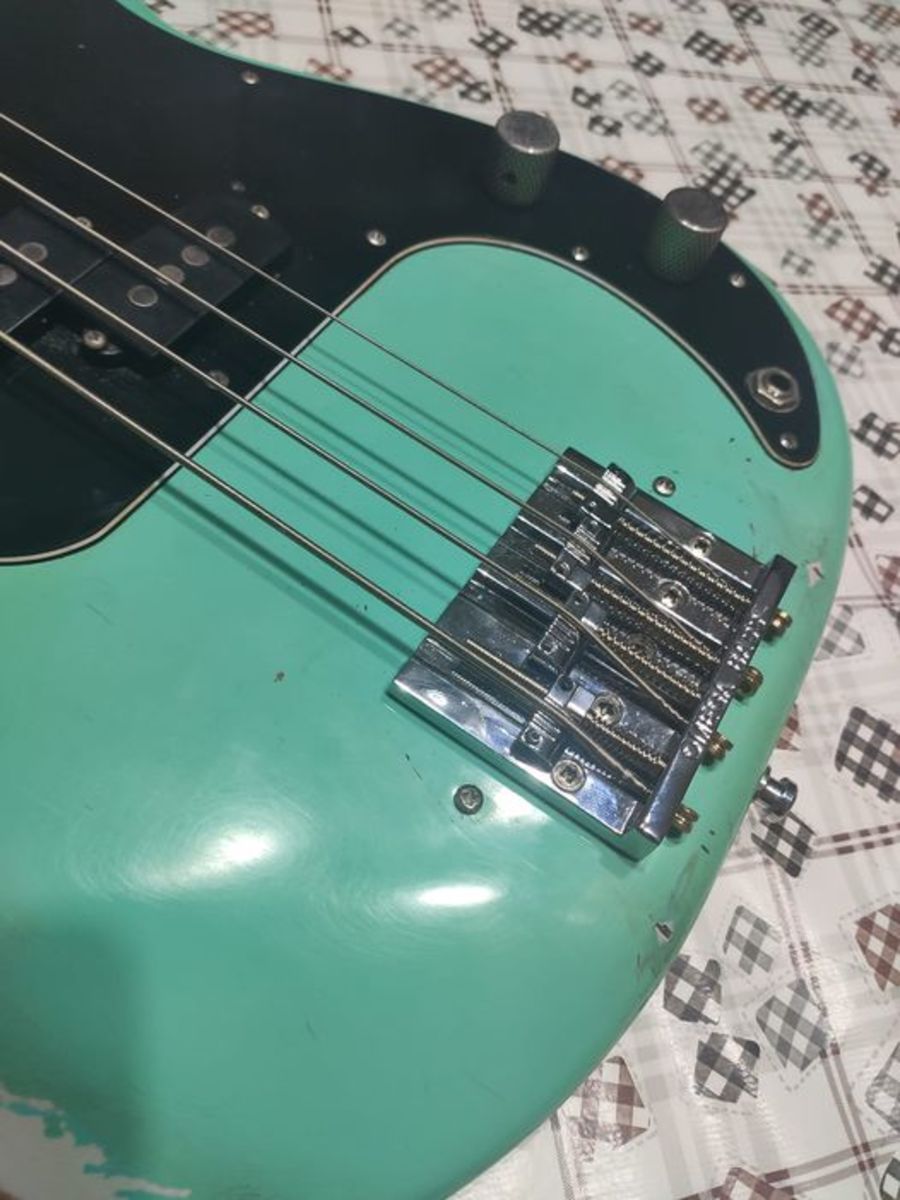 Bass Rig by zvn777 featuring Leo Quan Badass II Bass Bridge, Seymour Duncan Basslines SPB-3 Quarter Pound Pickups, and Allparts Sprague Orange Drop 200V, .047 Capacitors  3 Pack and 4 more pieces of gear