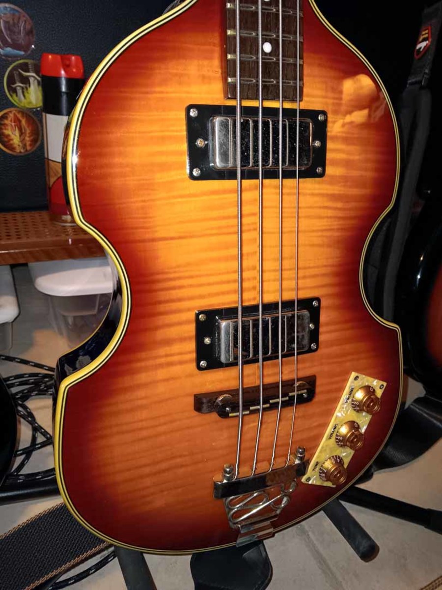 Music Gear Setup by jeremy_crockett featuring Epiphone Viola Bass