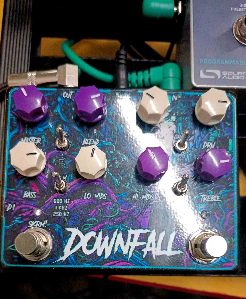 Metal Pedalboard by zvn777 featuring Darkglass Electronics Microtubes B7K Ultra V2 Bass Preamp Pedal with Aux In