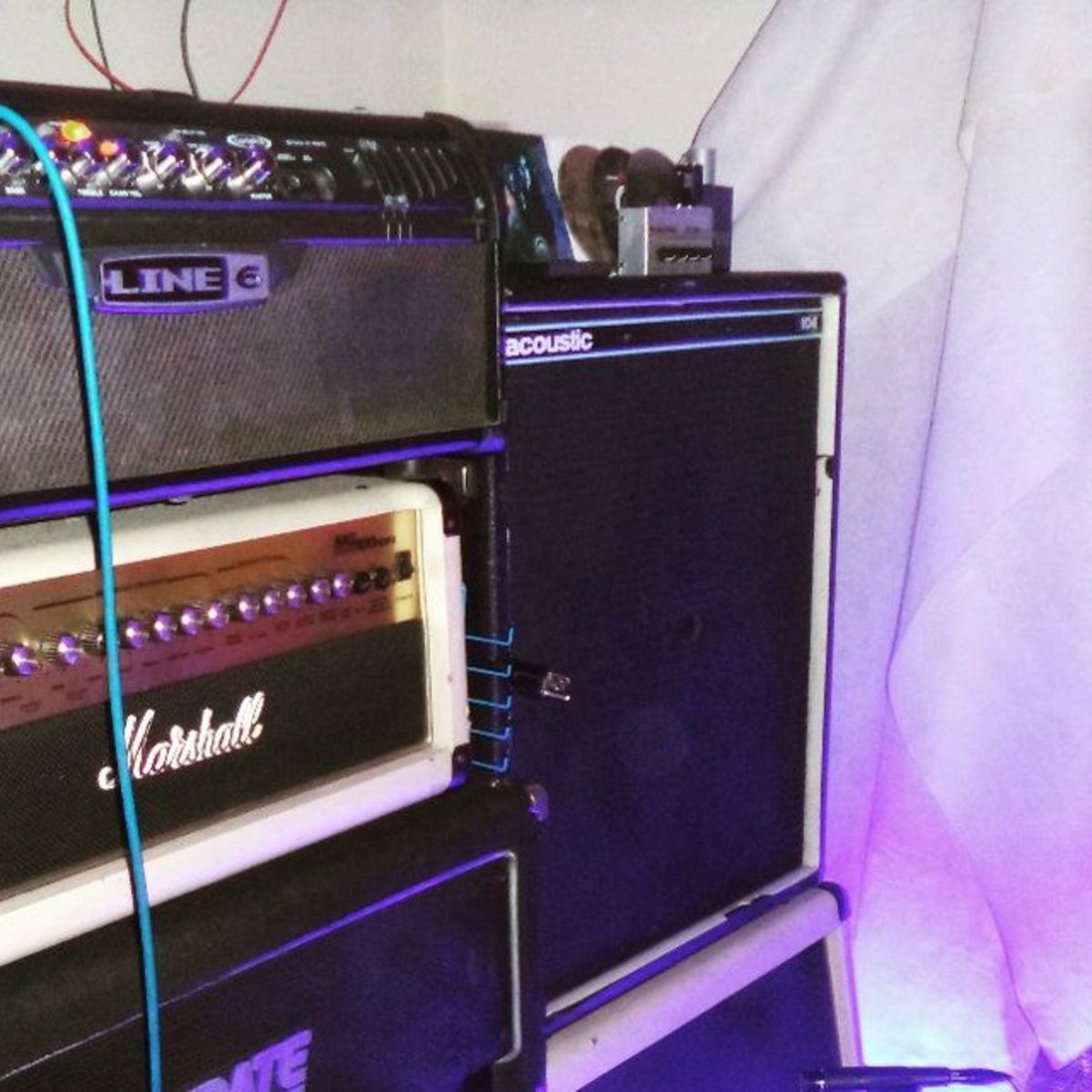Electronic Studio Setup by angel_wyboorn featuring line 6 spider III hd75, Marshall MG100HDFX, and Crate GX-130C and 4 more pieces of gear